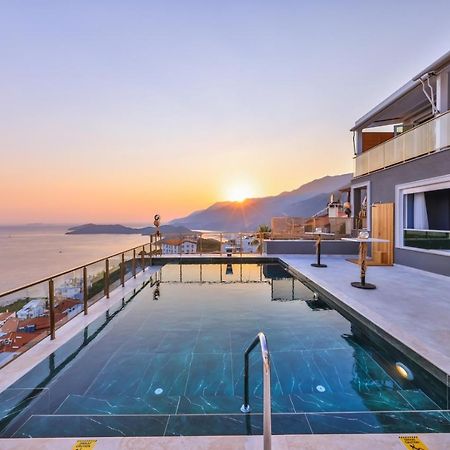 Un Amor Hotel Kaş Ngoại thất bức ảnh