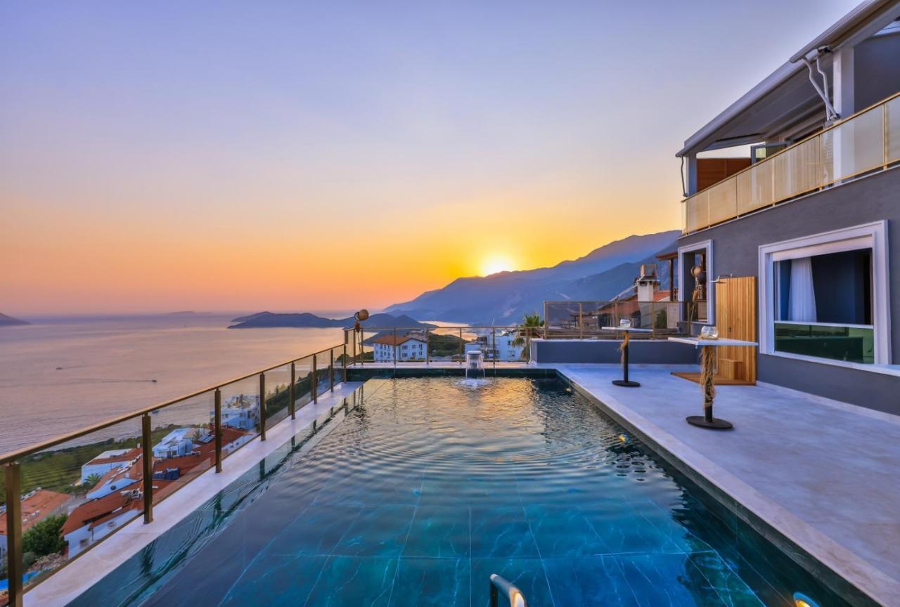 Un Amor Hotel Kaş Ngoại thất bức ảnh