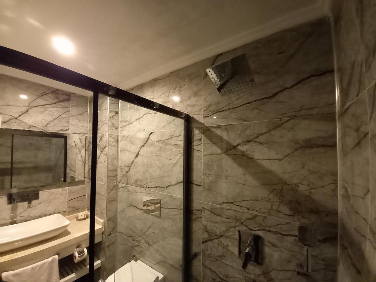Un Amor Hotel Kaş Ngoại thất bức ảnh